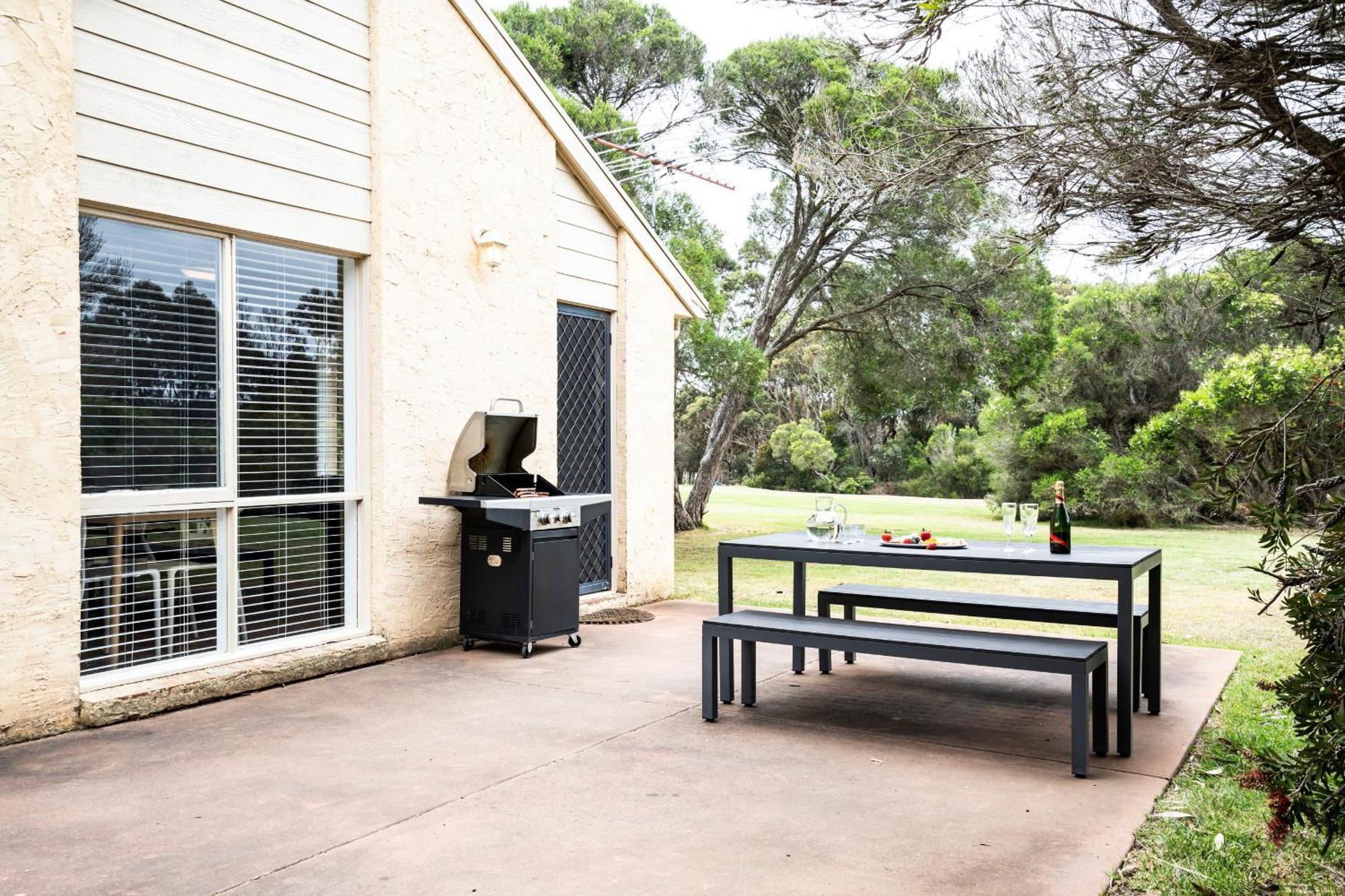 Bells Beach Cottages Bellbrae Eksteriør billede