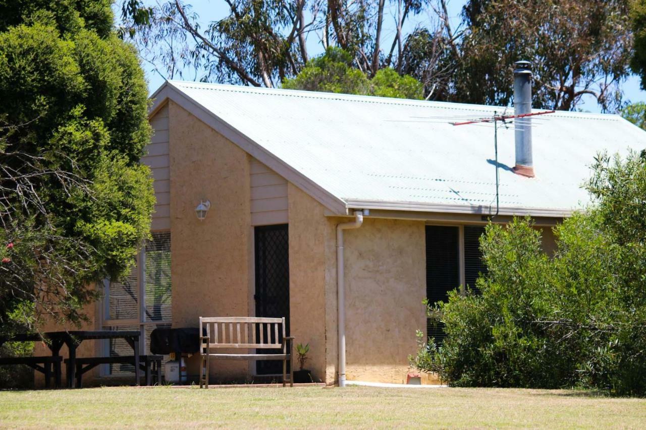 Bells Beach Cottages Bellbrae Eksteriør billede